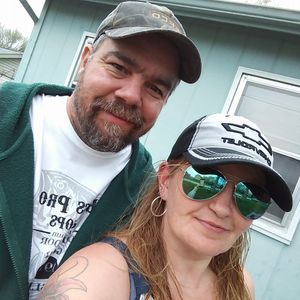 Meet your Posher, Debi